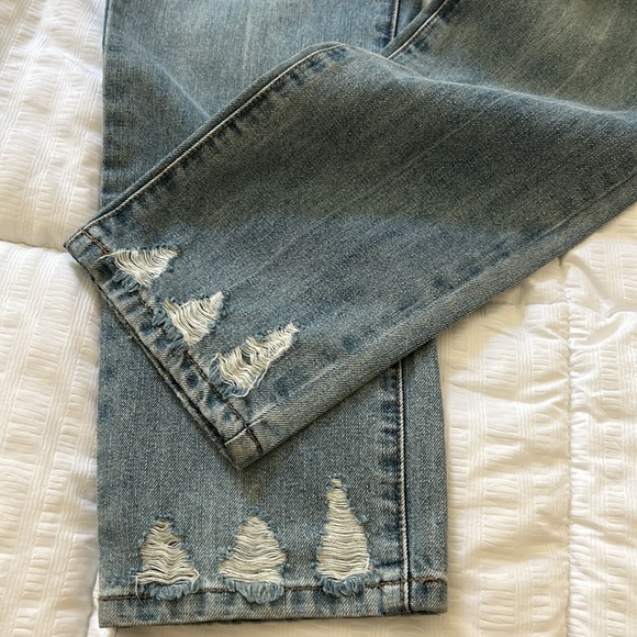 NWOT BLANK NYC Madison Crop High Rise Jean Size 28 - Picture 5 of 10